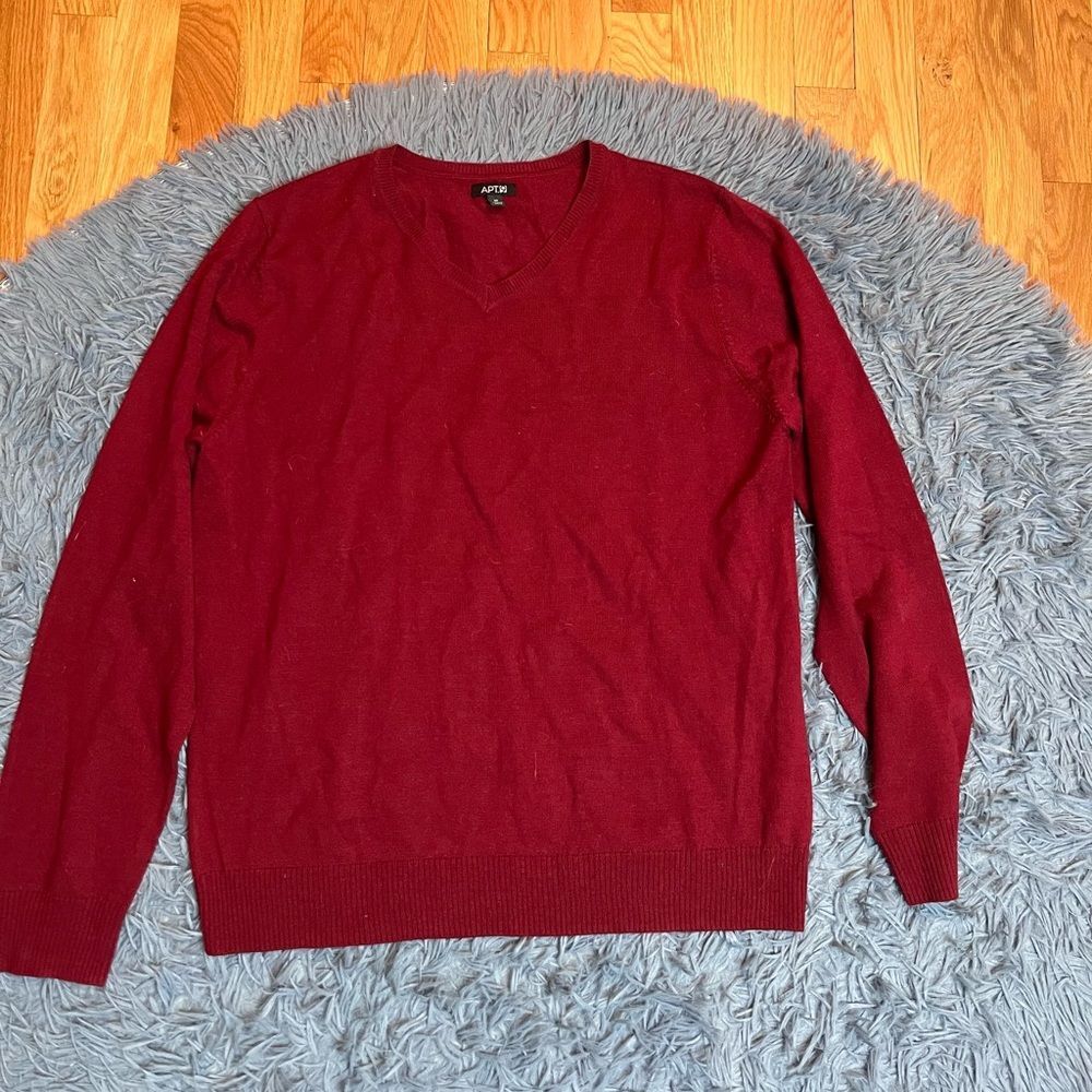 APT 9 Men's Deep Red Merino Wool V Neck Sweater Size M